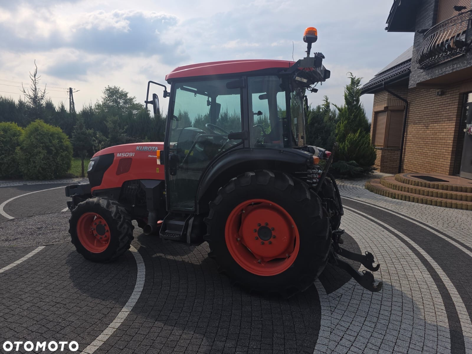 Kubota M5091 - 9