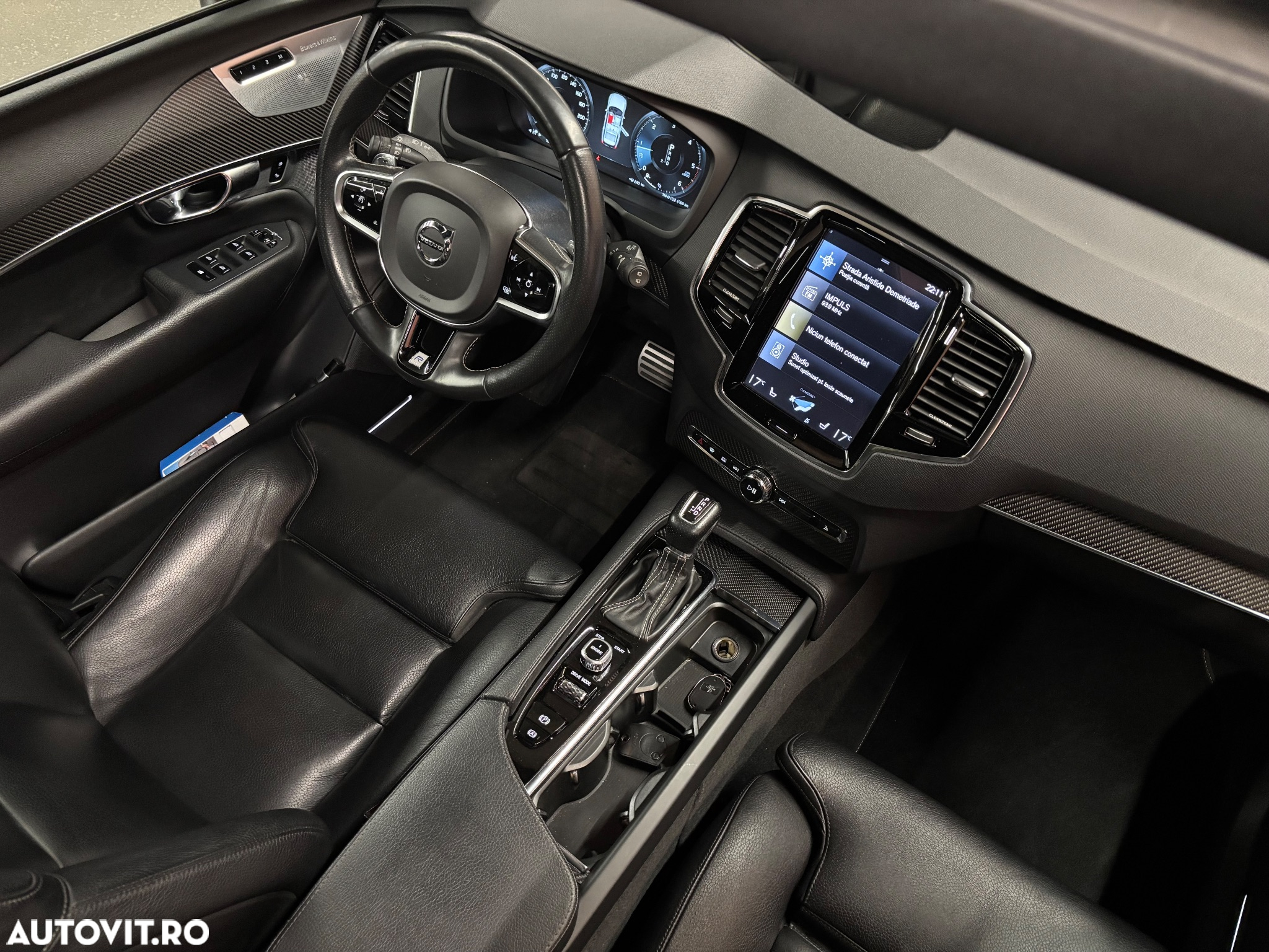 Volvo XC 90 D5 AWD Geartronic RDesign - 20