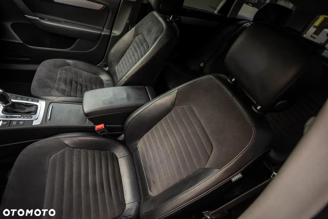 Volkswagen Passat 2.0 TDI DPF Highline DSG - 23