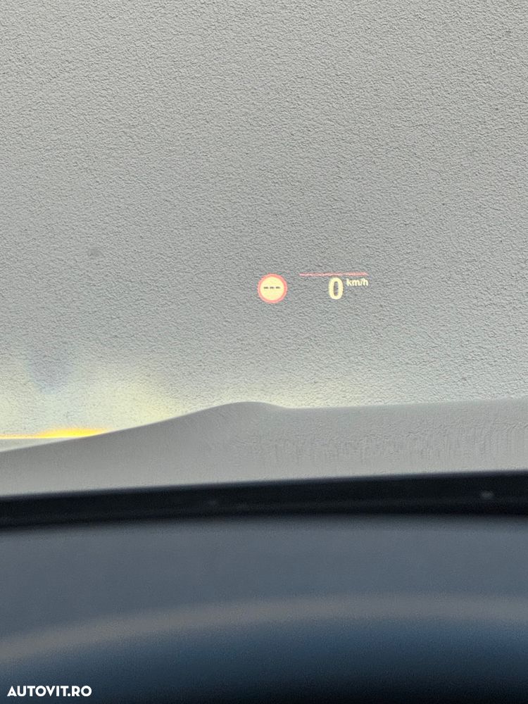 BMW Seria 3 330e Aut. M Sport - 13