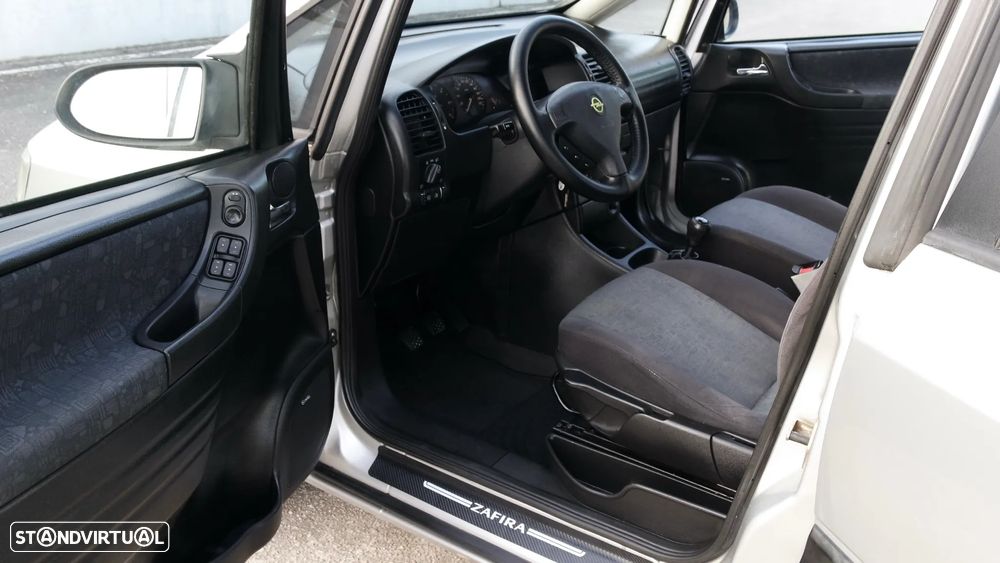 Opel Zafira 2.0 DTi Elegance - 39