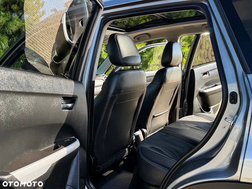 Suzuki Vitara 1.6 Premium 2WD - 23
