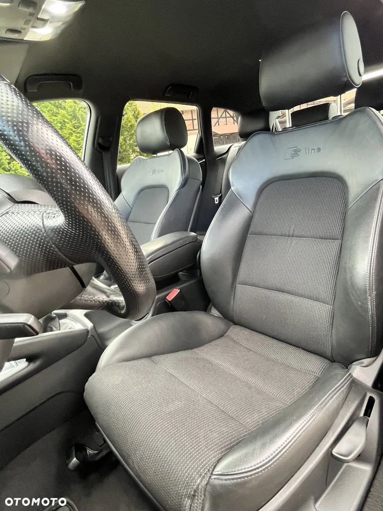 Audi A3 Sportback 2.0 TDI DPF quattro S line Sportpaket plus - 11
