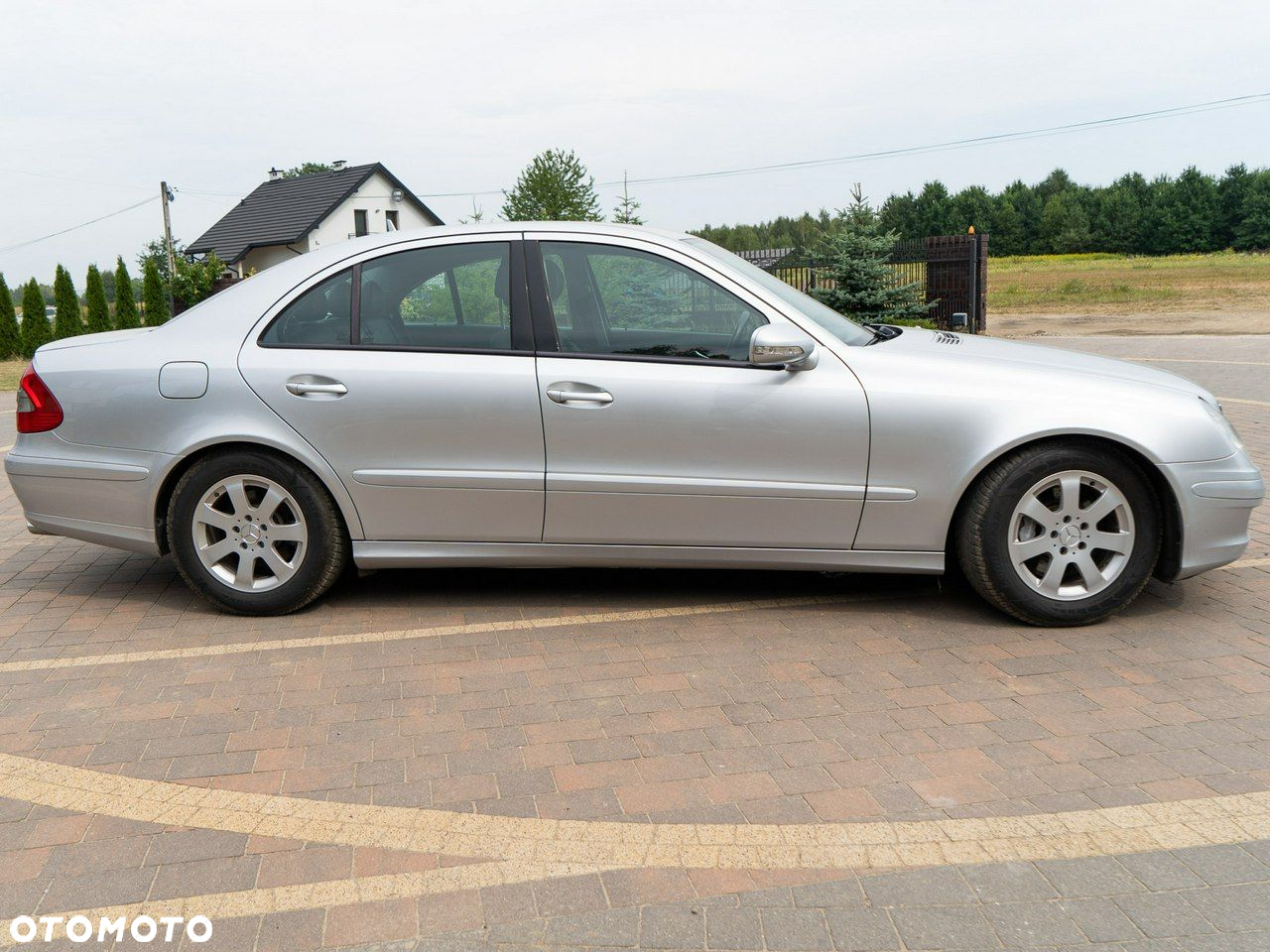 Mercedes-Benz Klasa E - 5