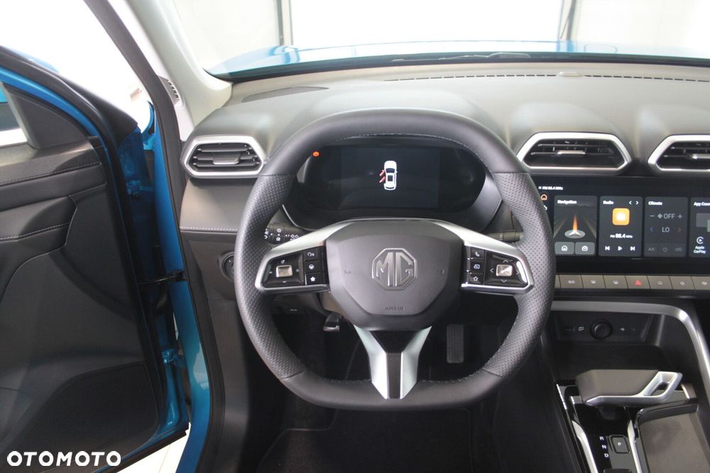 MG ZS Hybrid+ - 32