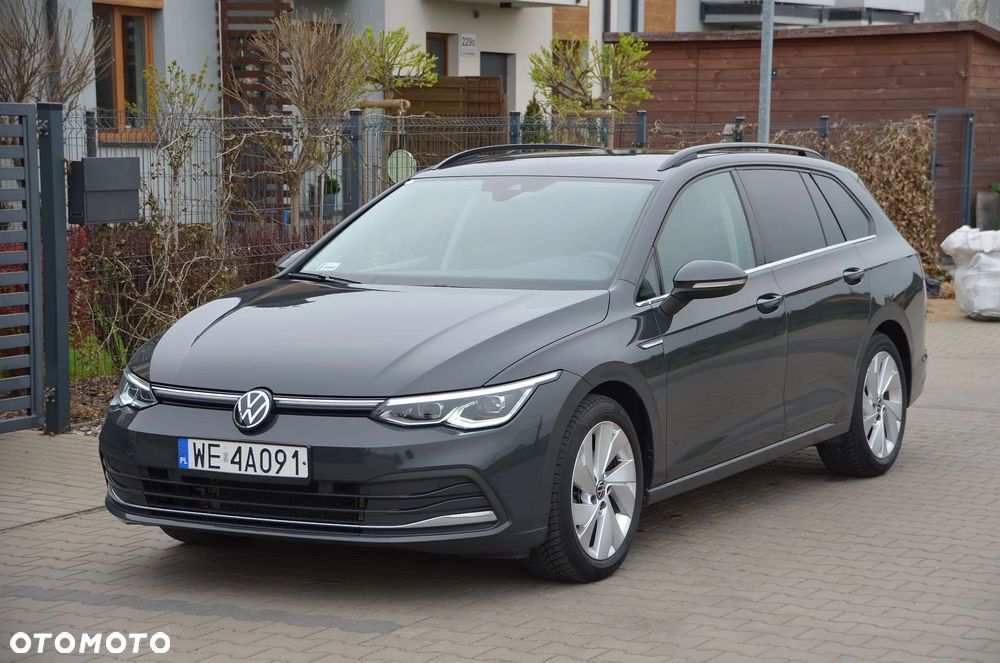 Volkswagen Golf 1.5 eTSI EVO Style DSG - 2