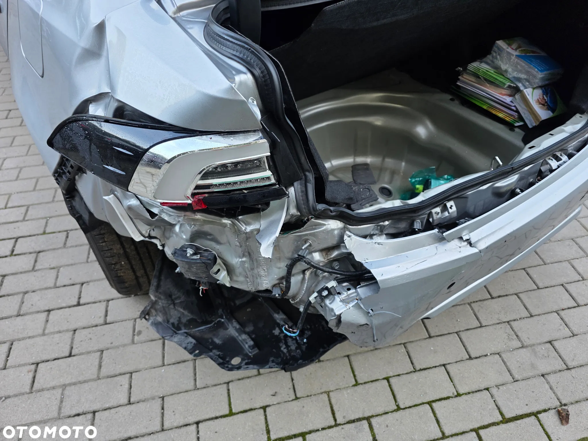 Toyota Corolla 1.8 Hybrid GPF GR Sport - 29