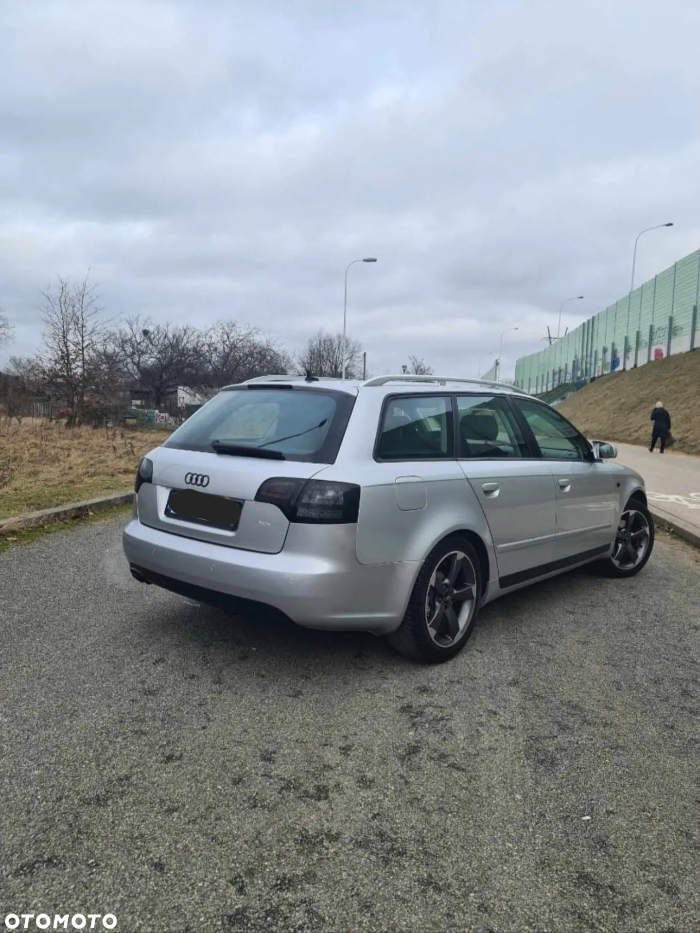 Audi A4 Avant 2.0 TDI Multitronic - 9