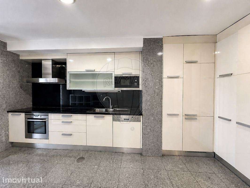 APARTAMENTO T3 - CENTRO DA MAIA - Grande imagem: 5/22