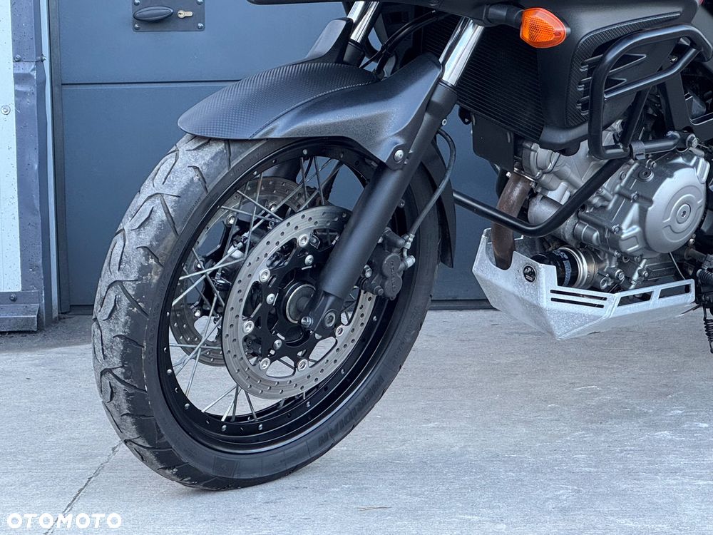 Suzuki V-STROM - 26