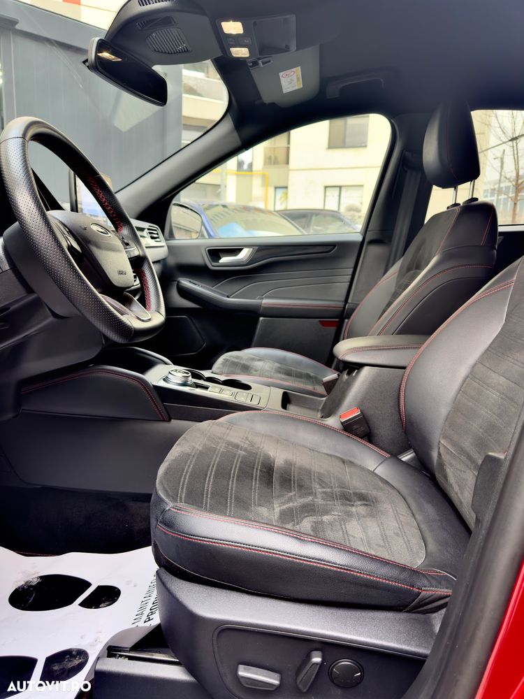 Ford Kuga 2.5 Duratec FHEV 4x4 ST-LINE X - 10