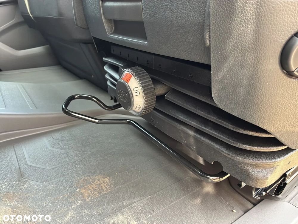 Volkswagen Crafter 35 Furgon Automat/LONG/L5H3, 2.0BiTDI 177KM, Automat, Wysoki dach, Long, r.o. 4490 - 33