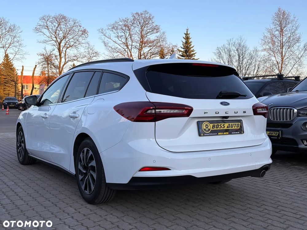 Ford Focus - 7