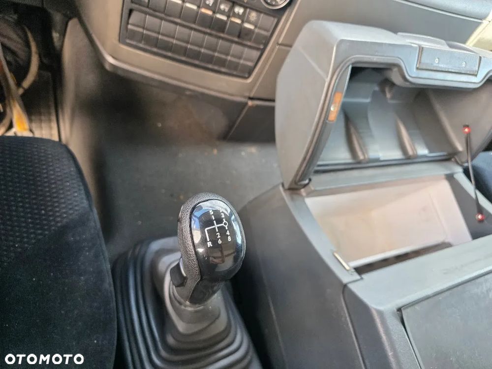 MAN TGS 26.360 TYLKO 412 TYS km BURTY OTWIERANE HYDRAULICZNIE KLIMATYZACJA - 19