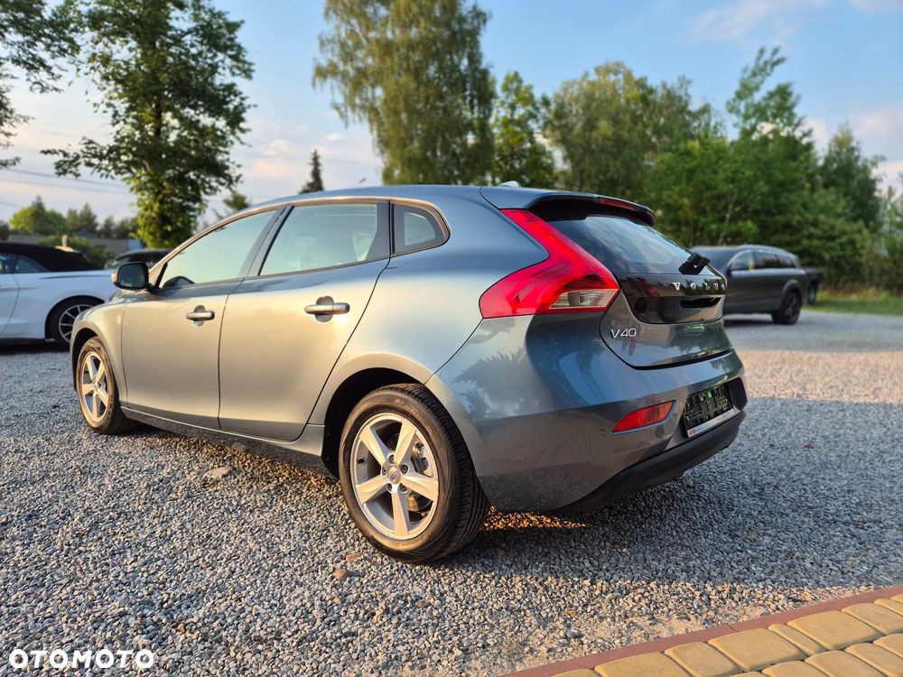 Volvo V40 - 12