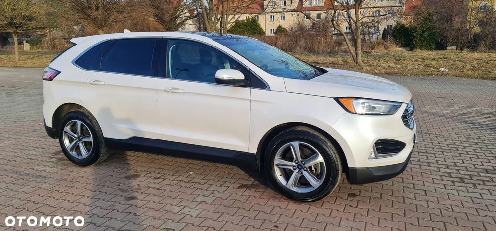 Ford Edge - 5