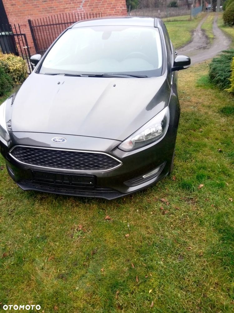 Ford Focus 1.0 EcoBoost Titanium - 1