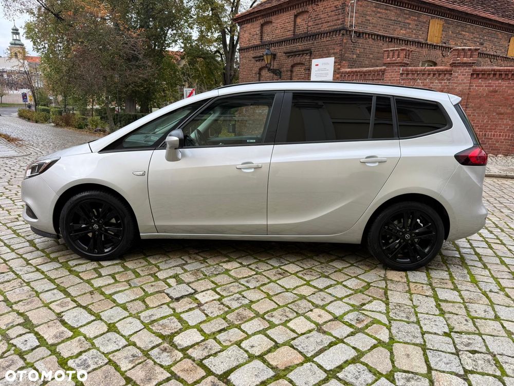 Opel Zafira - 3