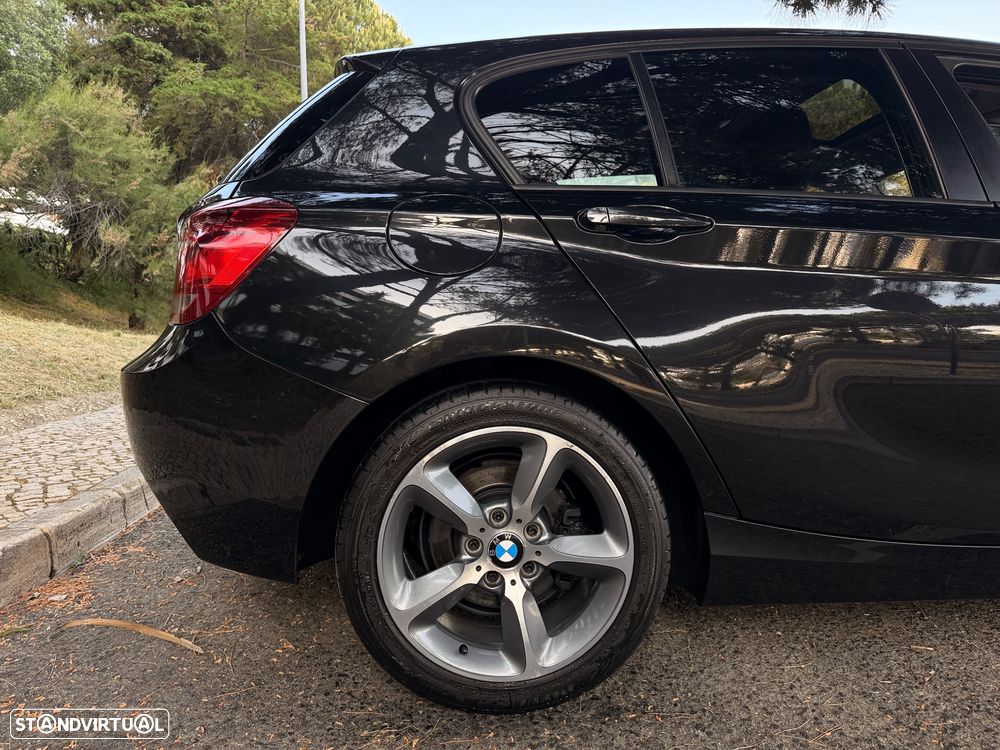 BMW 116 i Sport Line - 14