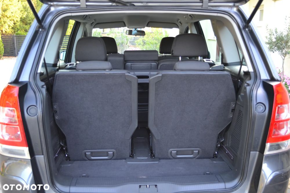 Opel Zafira - 21