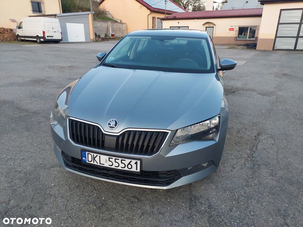 Skoda Superb 1.6 TDI Active - 10