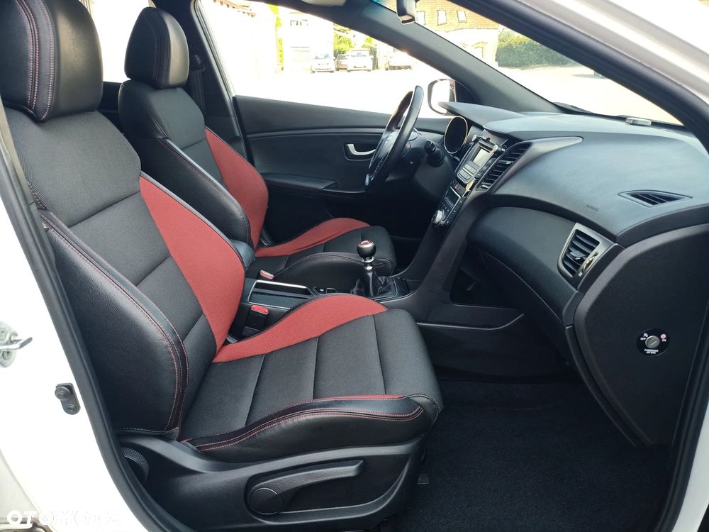 Hyundai i30 1.6 GDI Turbo Sport - 5