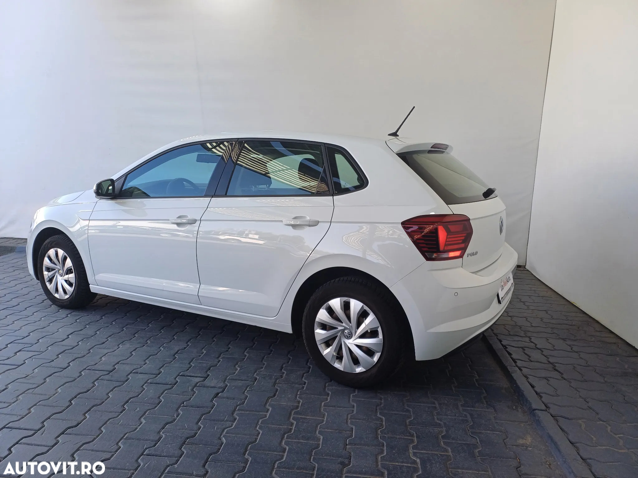 Volkswagen Polo - 3