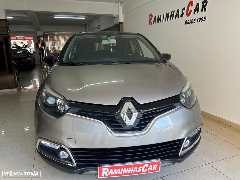 Renault Captur 0.9 TCE Exclusive - 2
