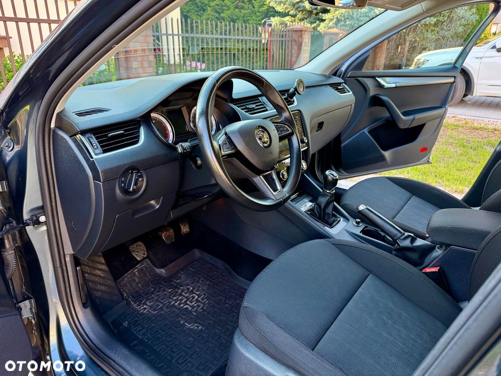 Skoda Octavia 1.5 TSI ACT Style - 11