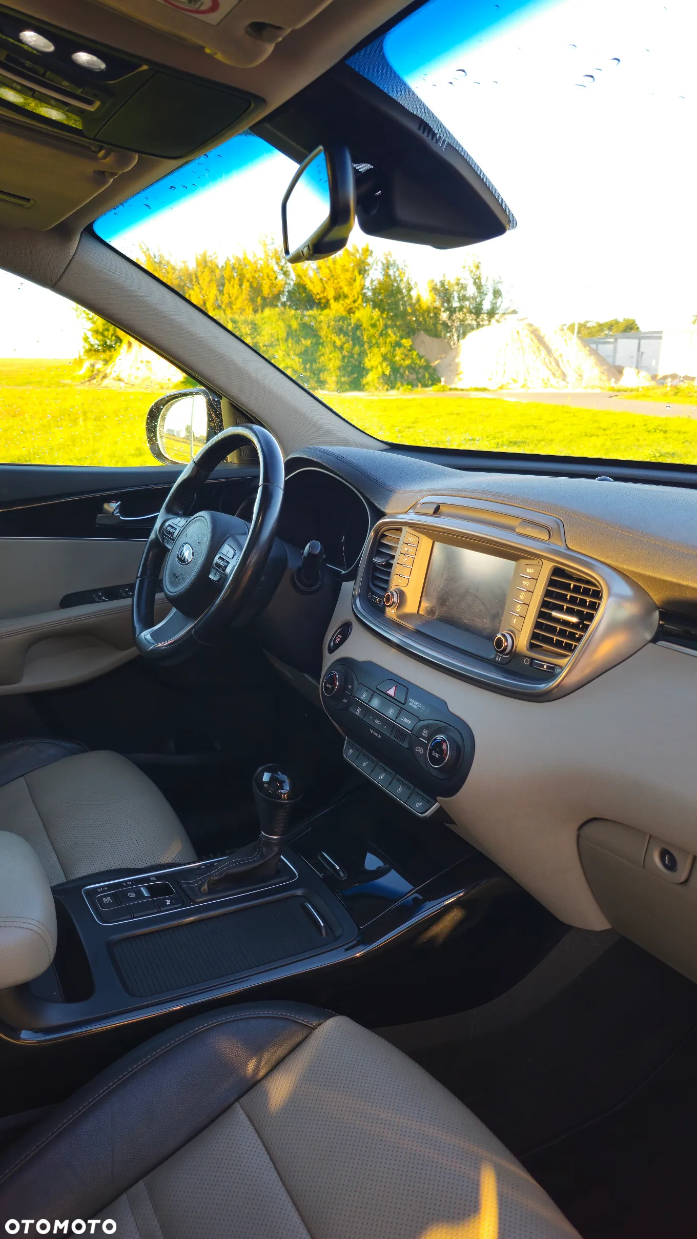 Kia Sorento - 13