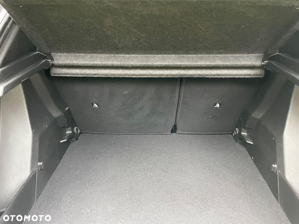 Peugeot 2008 1.5 BlueHDi Allure Pack S&S EAT8 - 16