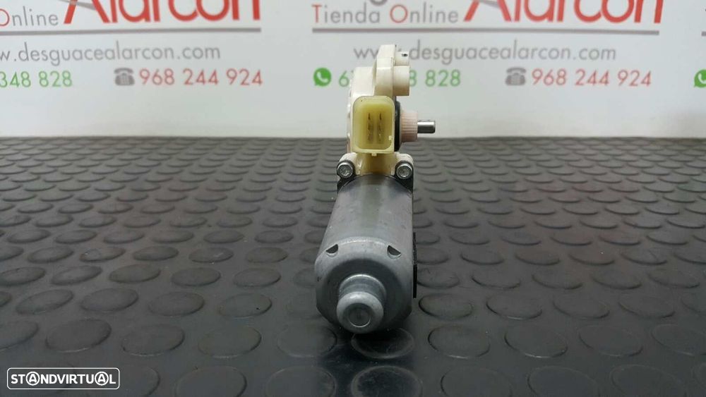 MOTOR ELEVADOR FRENTE ESQUERDO MERCEDES CLASE CLK (W209) COUPE 220 CDI (209.308) - 3