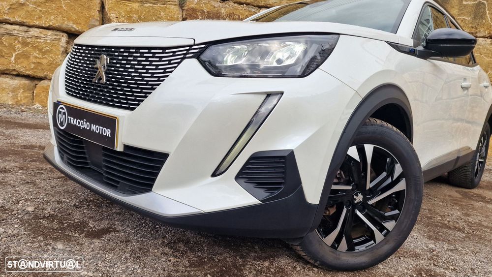 Peugeot e-2008 50 kWh Allure - 9