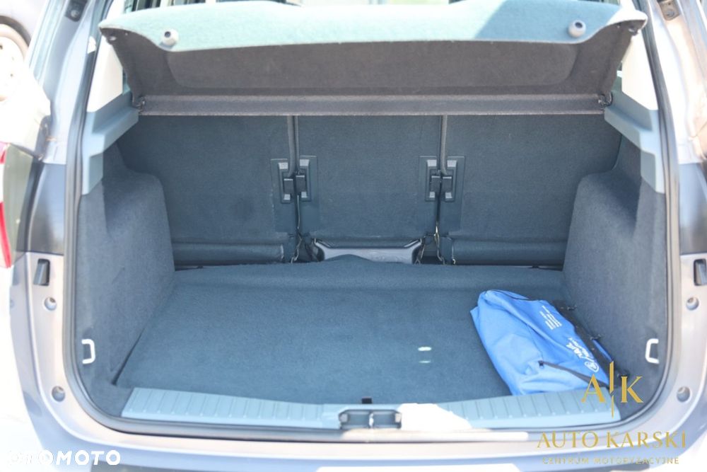 Ford C-MAX - 38