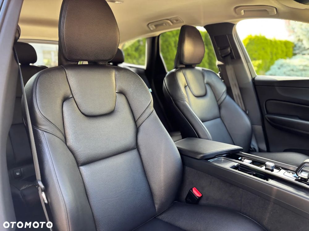 Volvo XC 60 B4 D AWD Geartronic Inscription - 13
