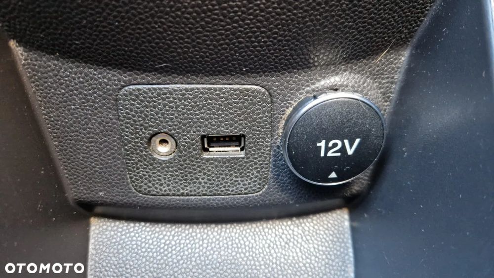 Ford Fiesta 1.0 EcoBoost Titanium X - 21