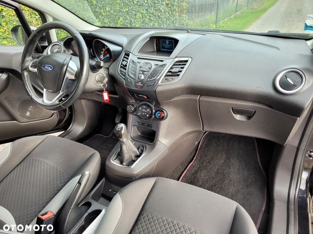 Ford Fiesta 1.5 TDCi ST&St Trend - 9