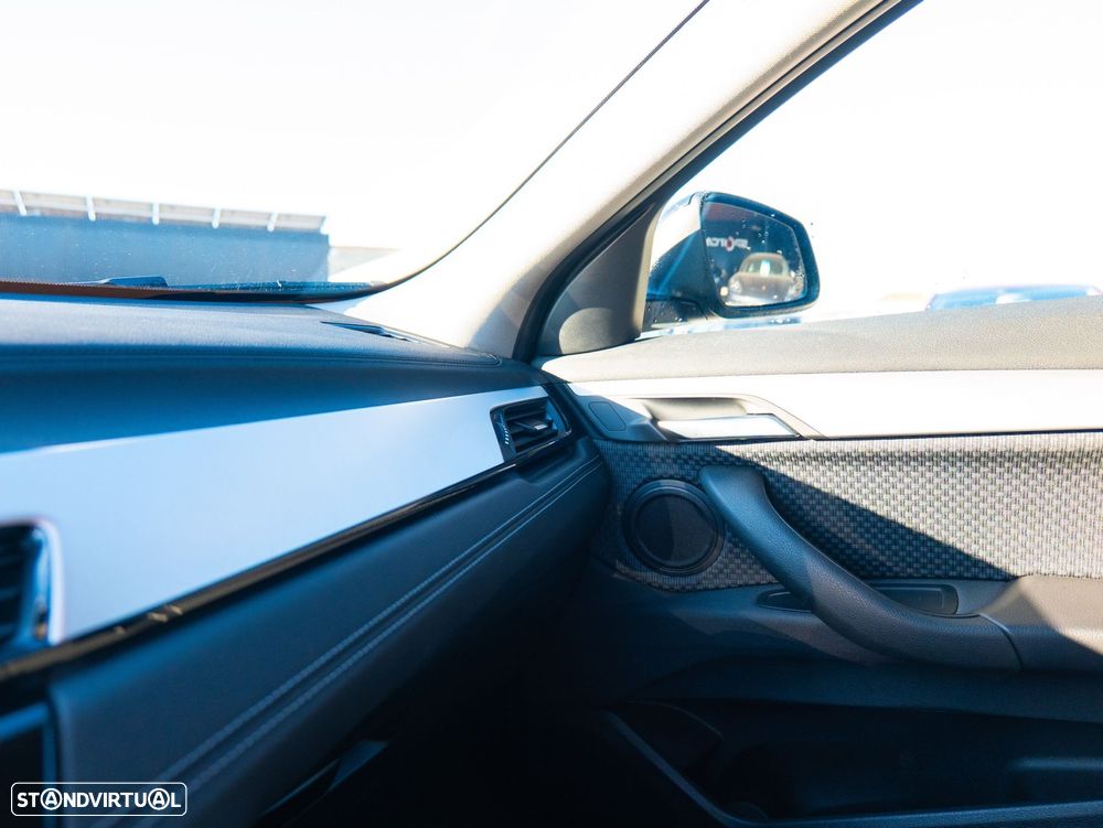 BMW X2 25 e xDrive - 24