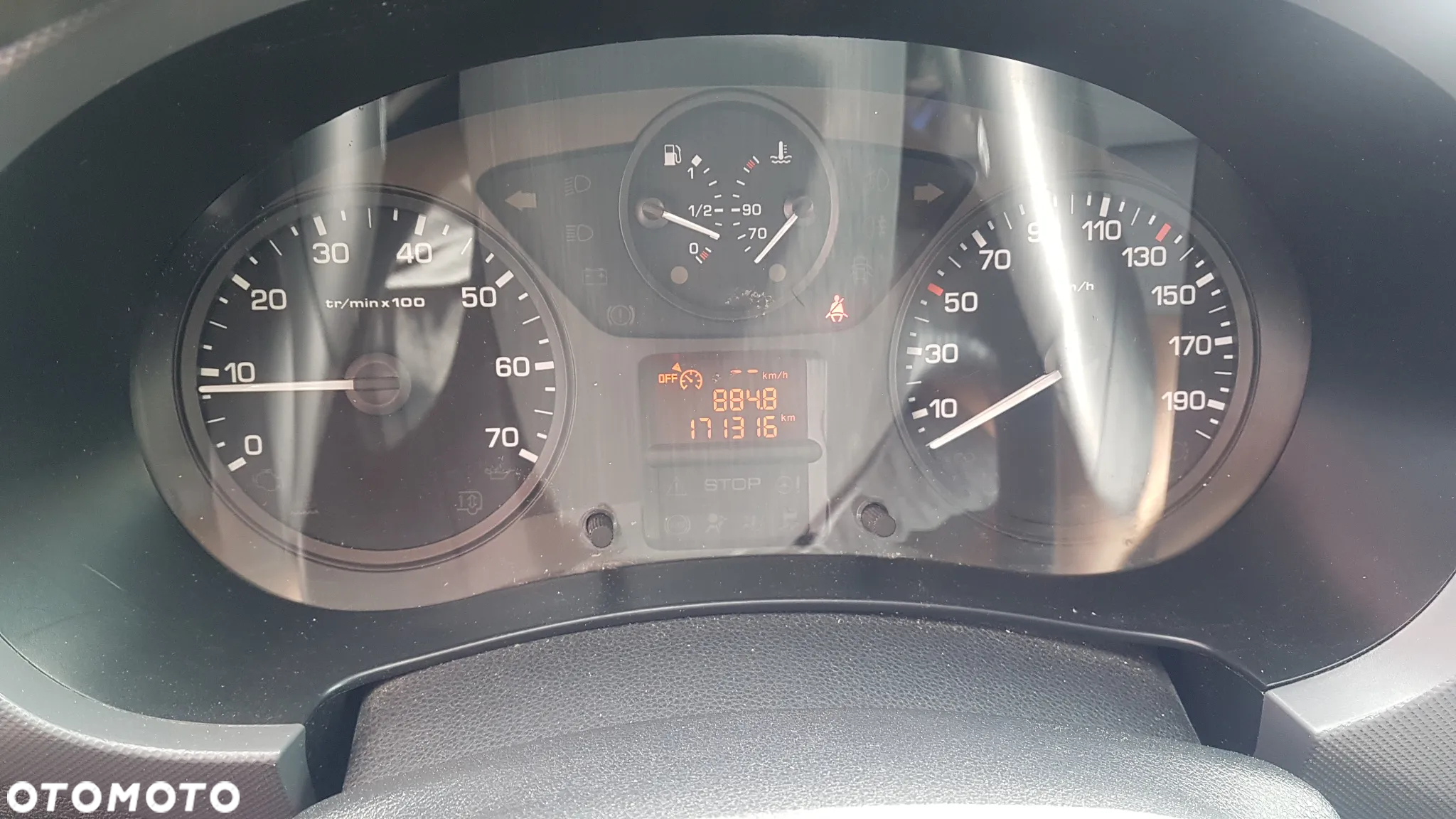 Peugeot Partner - 13