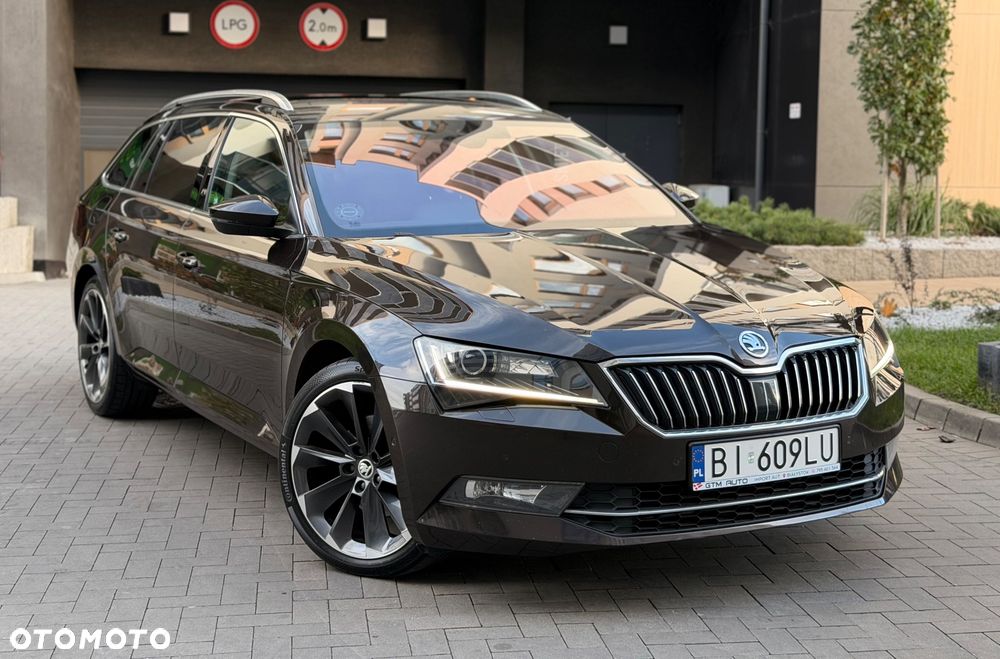 Skoda Superb - 1