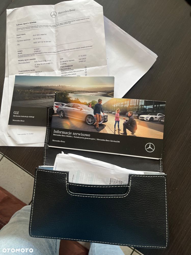 Mercedes-Benz GLE 300 d 4-Matic - 17