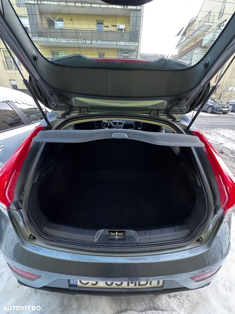 Volvo V40 D2 Aut. Basic - 7