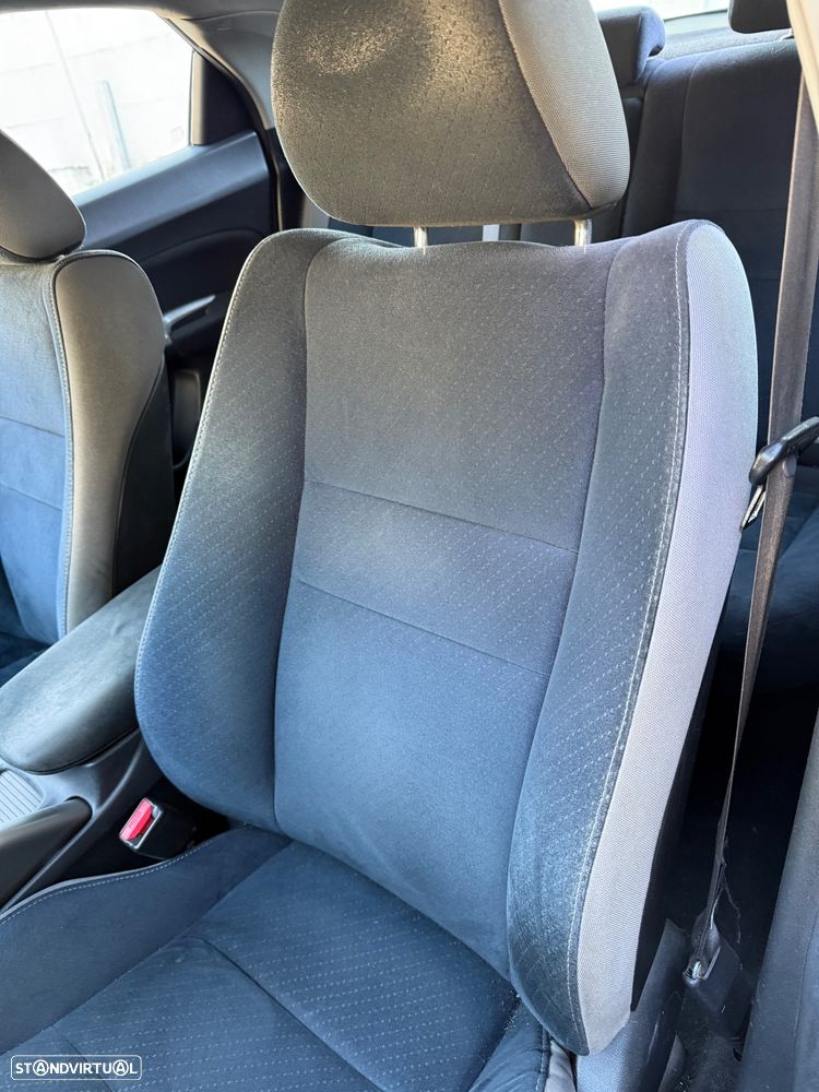 Honda Civic 1.4 Sport - 14