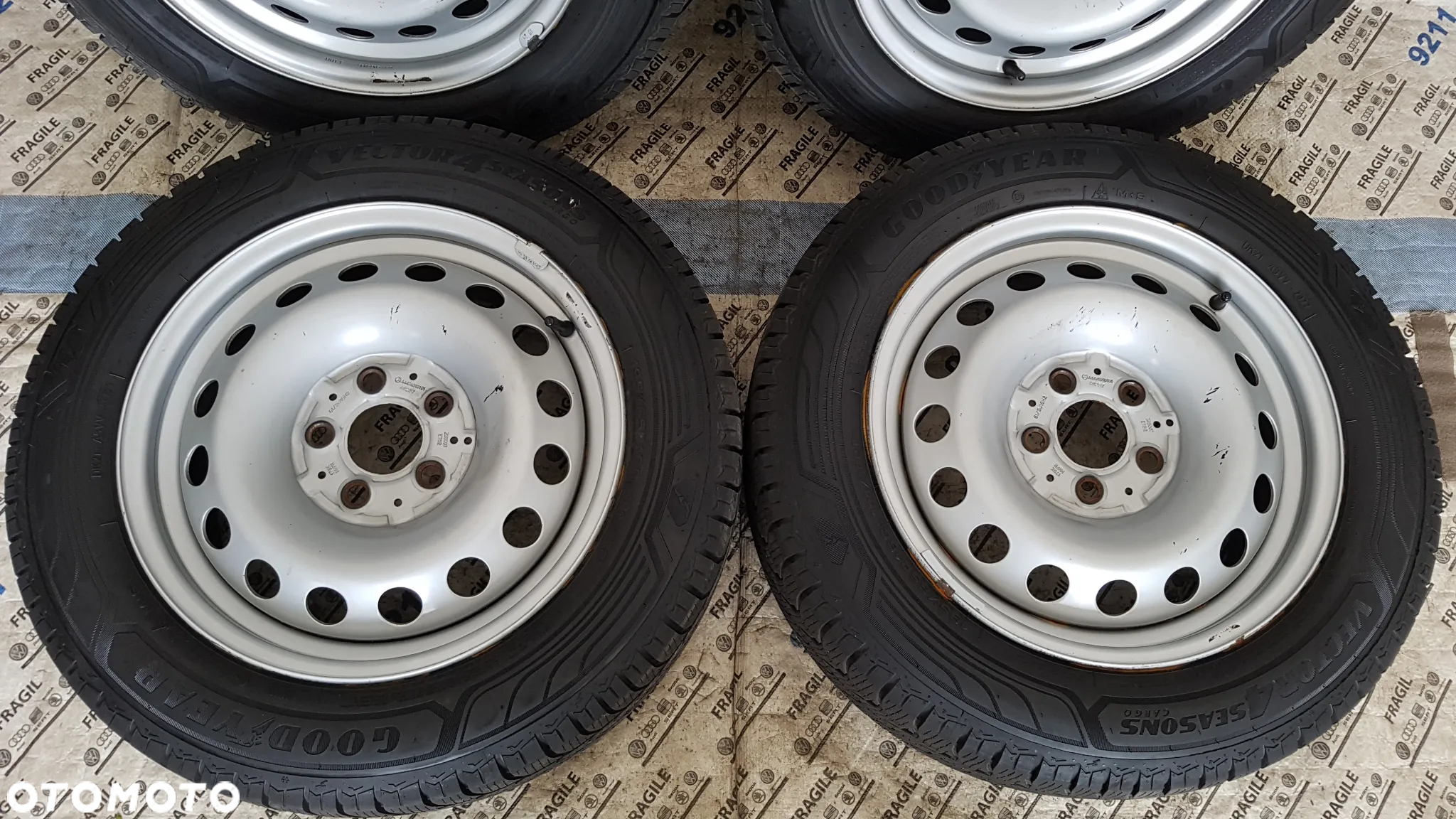 KOŁA CAŁOROCZNE  195/65R16C MERCEDES VITO VIANO 6,5JX16 ET52 5x112 - 4