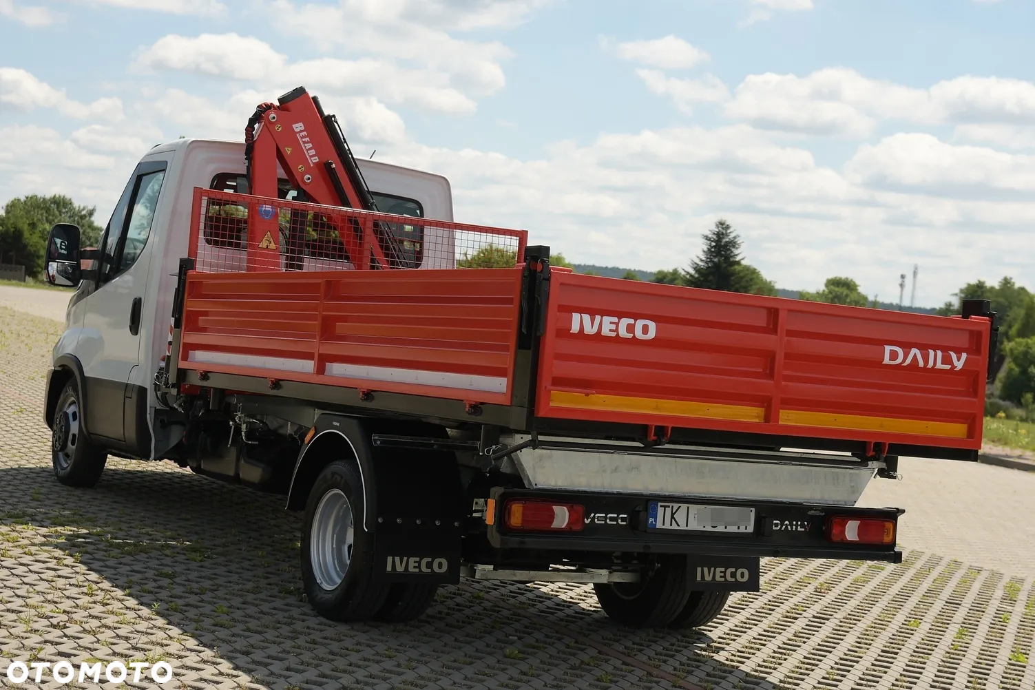 Iveco DAILY 35-180 3.0 HPI 180KM * HDS BEFARD * 2300 Udźwig * 60 tyś km! Wywrotka 3 str* Resor+Poduszka - 10