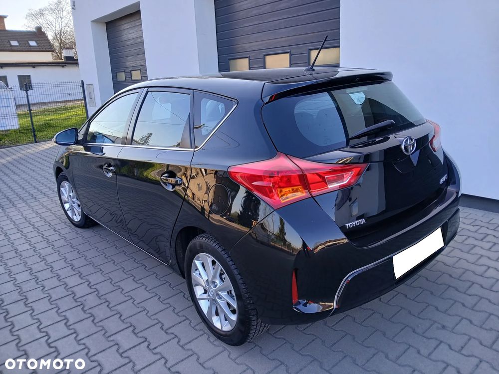 Toyota Auris 1.6 Valvematic Edition - 25