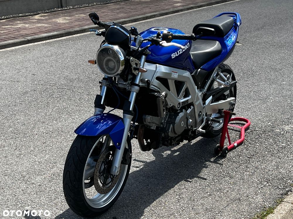 Suzuki SV - 4