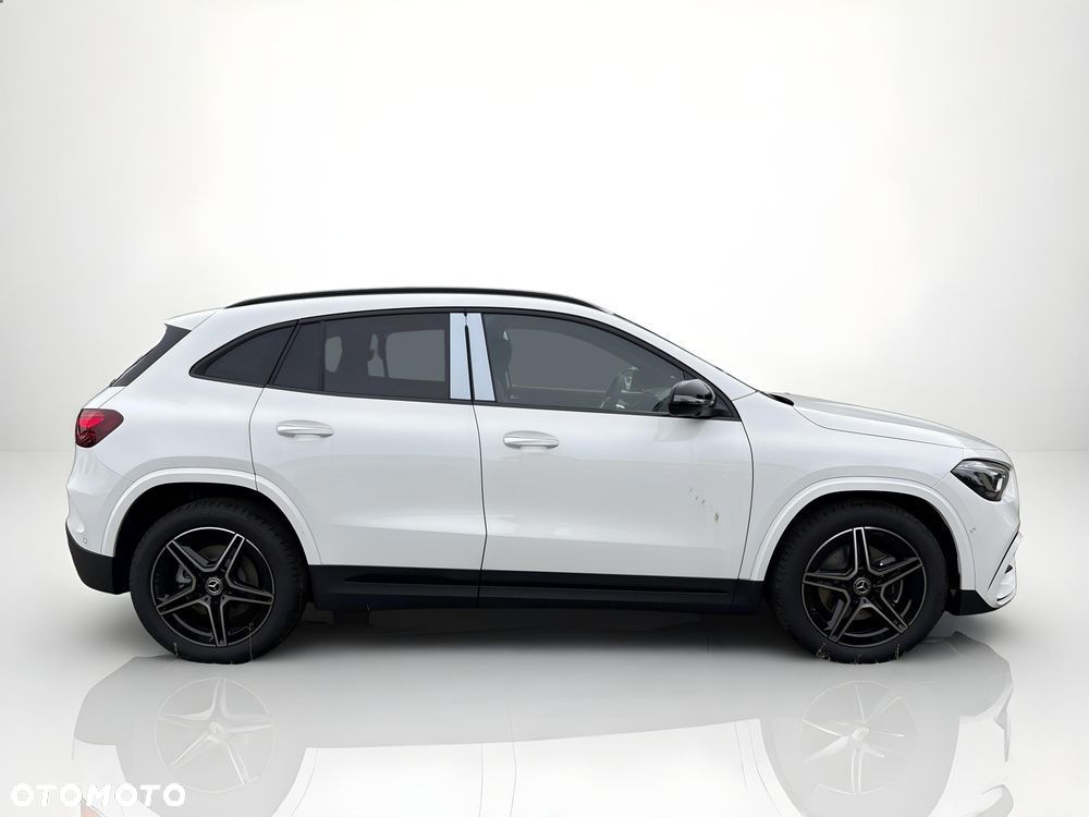 Mercedes-Benz GLA 220 mHEV 4-Matic AMG Line 8G-DCT - 5