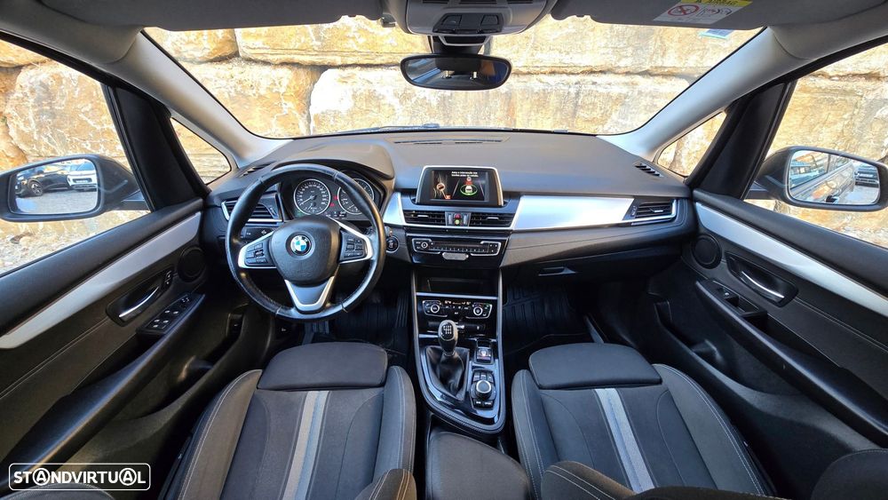 BMW 216 Active Tourer d Advantage - 9