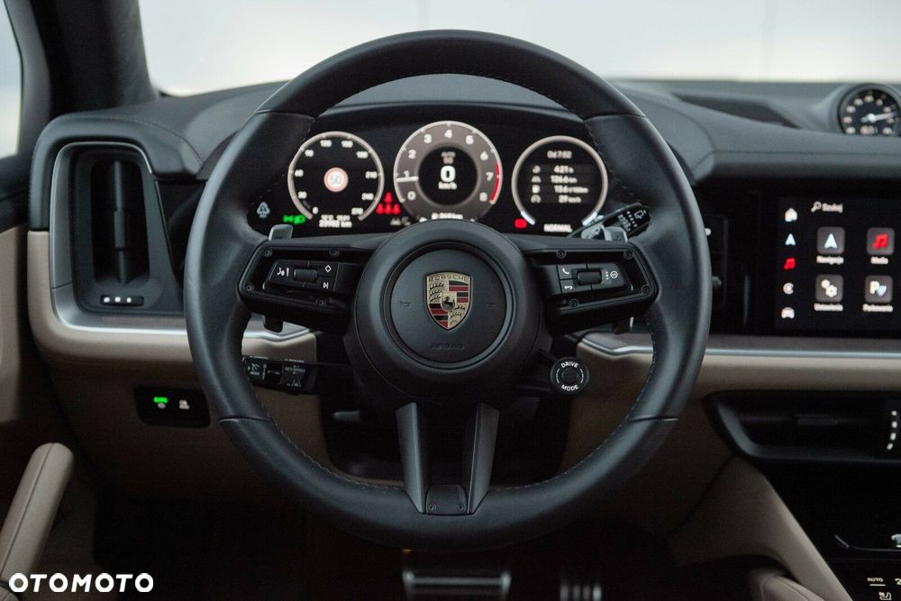 Porsche Cayenne - 28